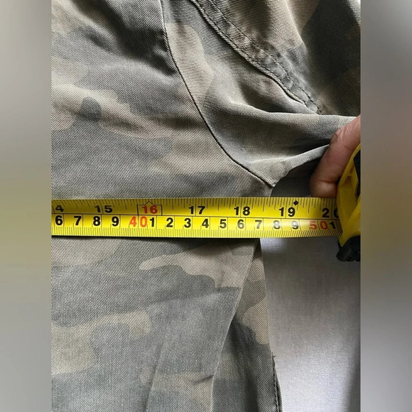 Lucky Brand Camo snap button jacket Sz XS - Picture 6 of 6